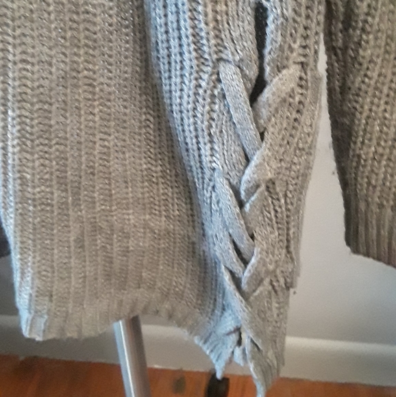 Gray Cardigan - Picture 7 of 8